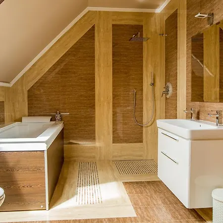 The Golden Eagle Appartamento *