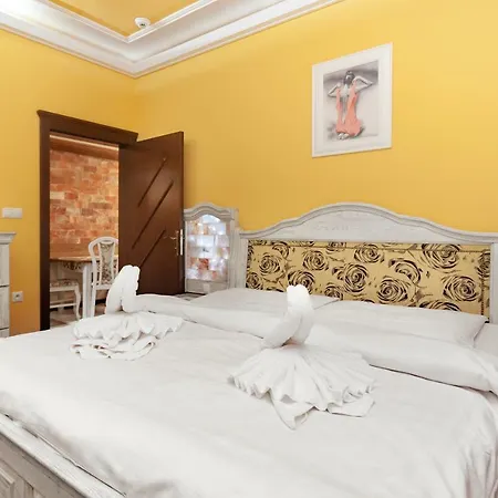 The Golden Eagle Apartmán